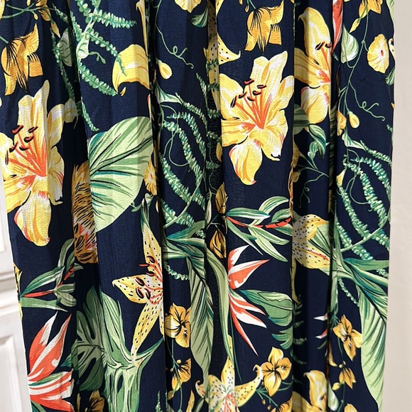 Floral print dress size small island/ jungle vibes - Picture 6 of 7